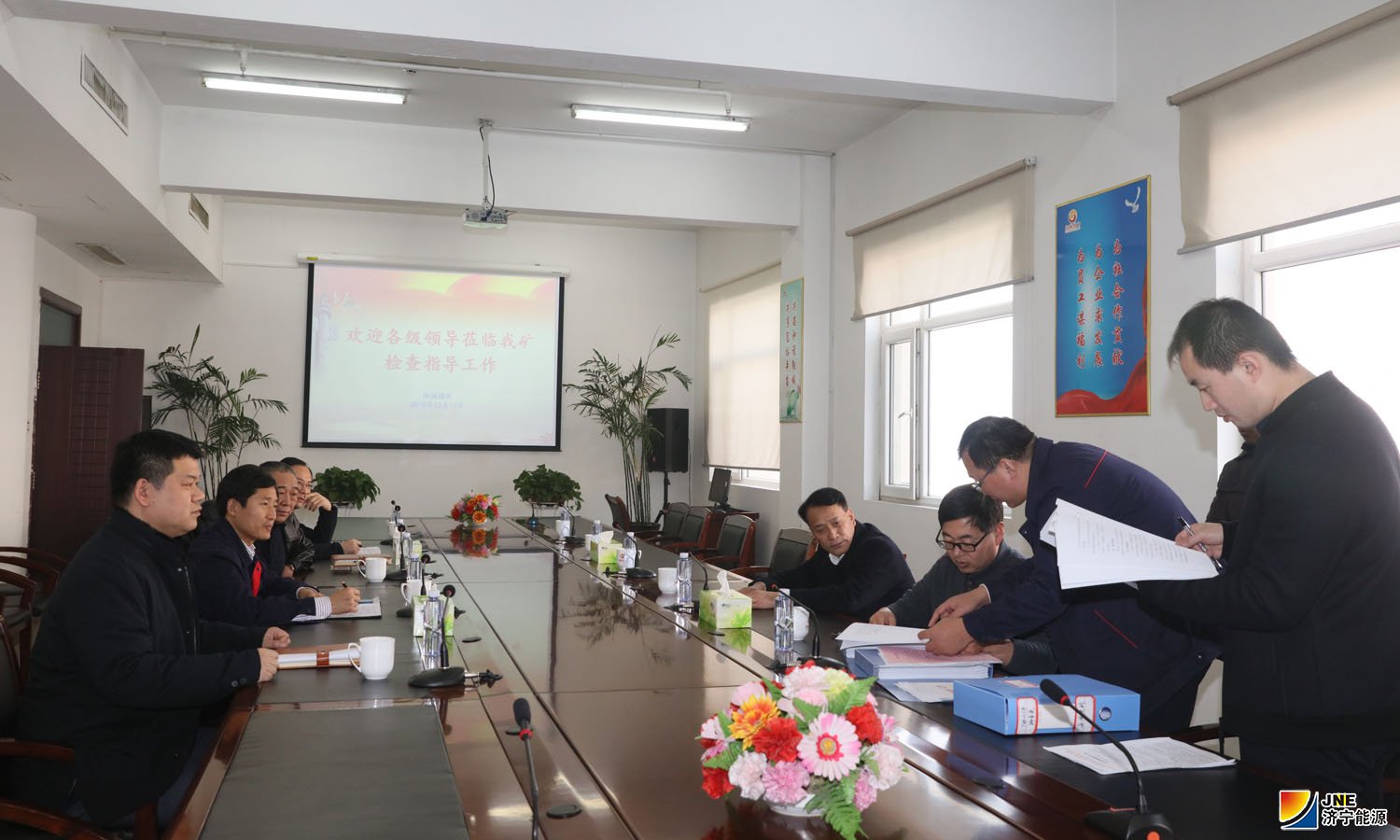 1545191016113823.jpg 13、2018年12月18日,市应急办主任齐广林到阳城煤电进行安全应急督导.jpg