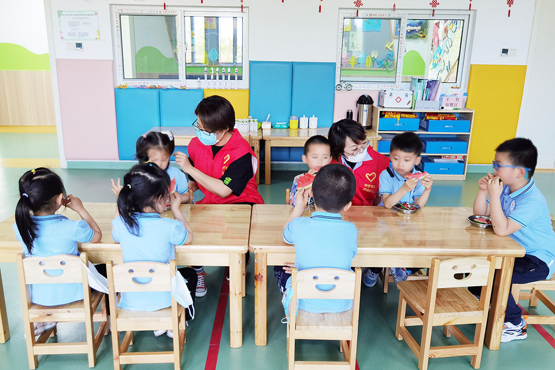 1652781205628456.jpg 鲲鹏公司积极参加“共享蓝天 爱心捐赠”活动(薛皛皛) (6).jpg