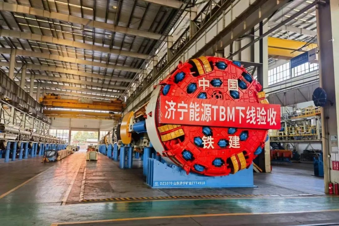 1705732214644099.jpg 640000.jpg